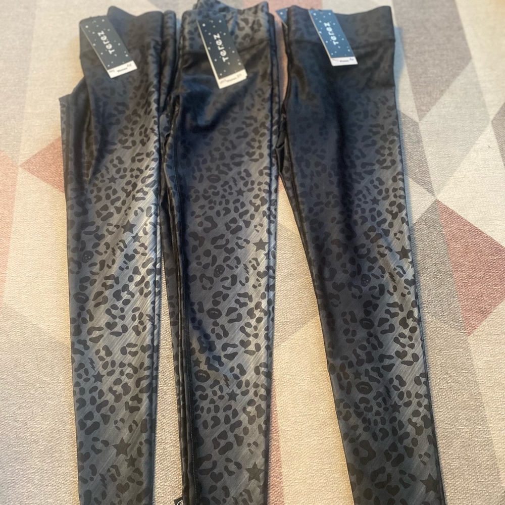 Terez Ankle Leggings
